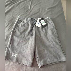 Ew Boys Sz YLG Under Armour Shorts